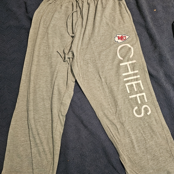 NFL Kansas City Chiefs Red Women's Tank Top And Pants Sleepwear Set. Brand New - Picture 2 of 7